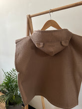 Load image into Gallery viewer, Children&#39;s poncho with hood - Taupe Brown
