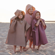 Charger l&#39;image dans la galerie, Children&#39;s poncho with hood - Taupe Brown
