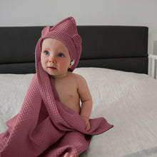 Load image into Gallery viewer, Children&#39;s Towel with Hood - Dark Old Pink
